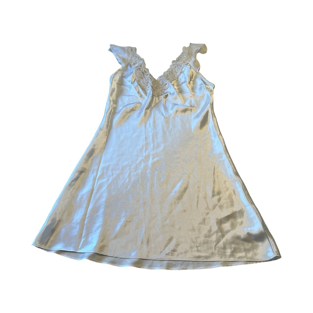 Dentelle‎ Vtg White Satin Lace V-Neck Flutter Sleeve Nightgown Chemise Small